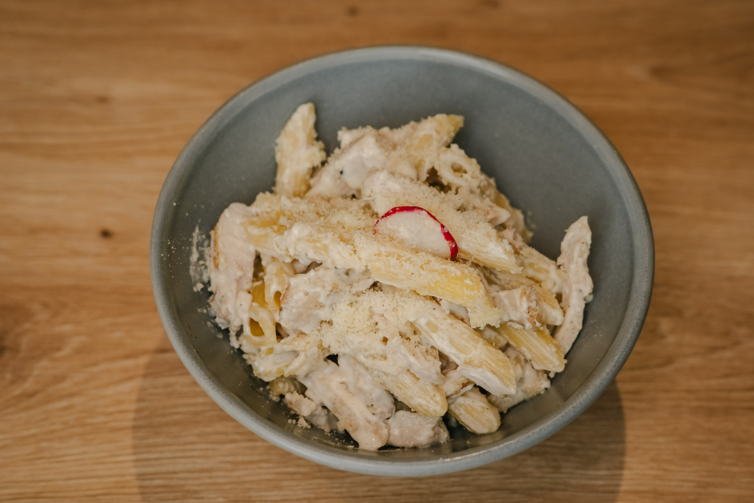 Penne cu Pui 220 gr